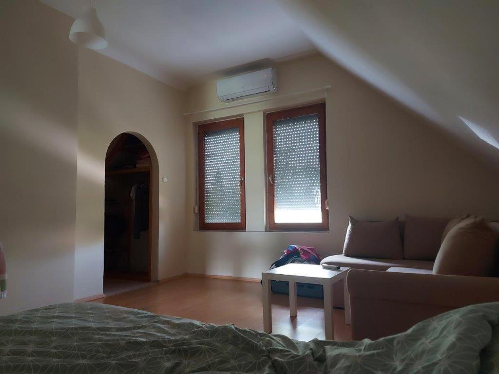 Berek Vendeghaz Fonyod Apartment ภายนอก รูปภาพ